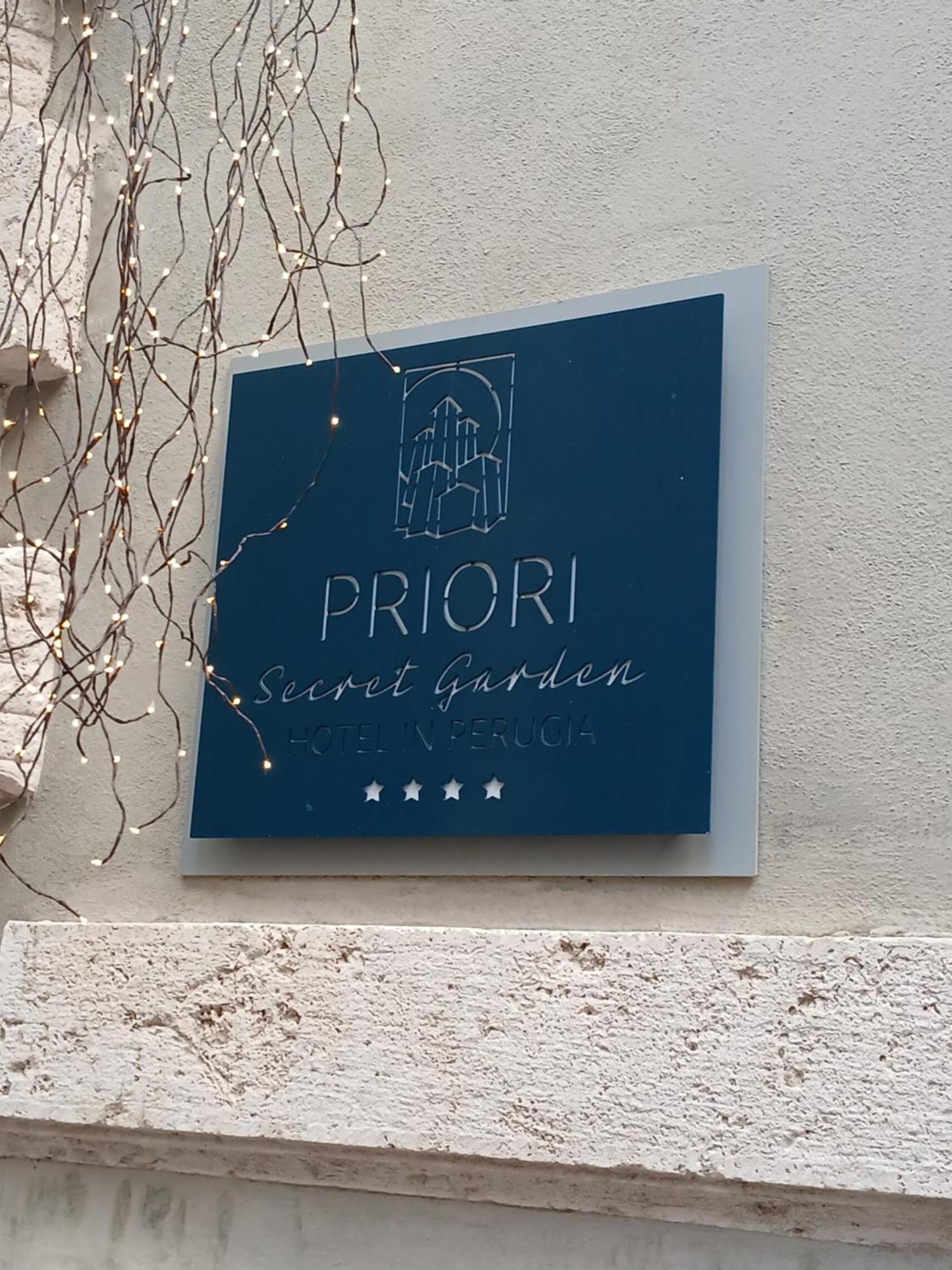 Hotel Priori Secret Garden Перуджа Екстериор снимка